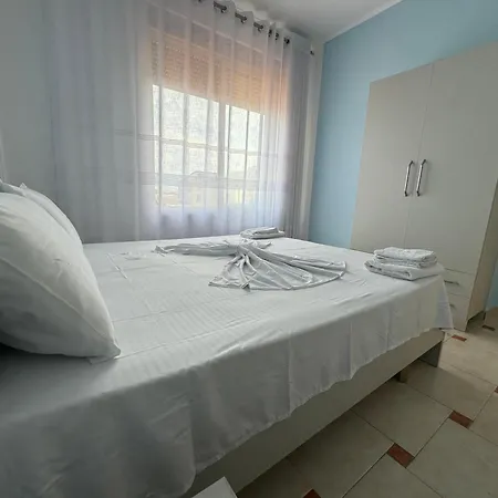 Sea View Shkembi I Kavajes Apartament *